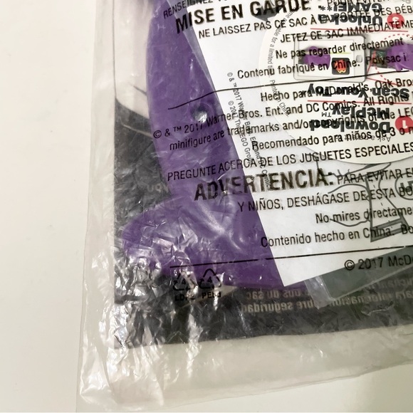 McDonalds Lego Batman Movie Batgirl Viewer Toy - Picture 7 of 11